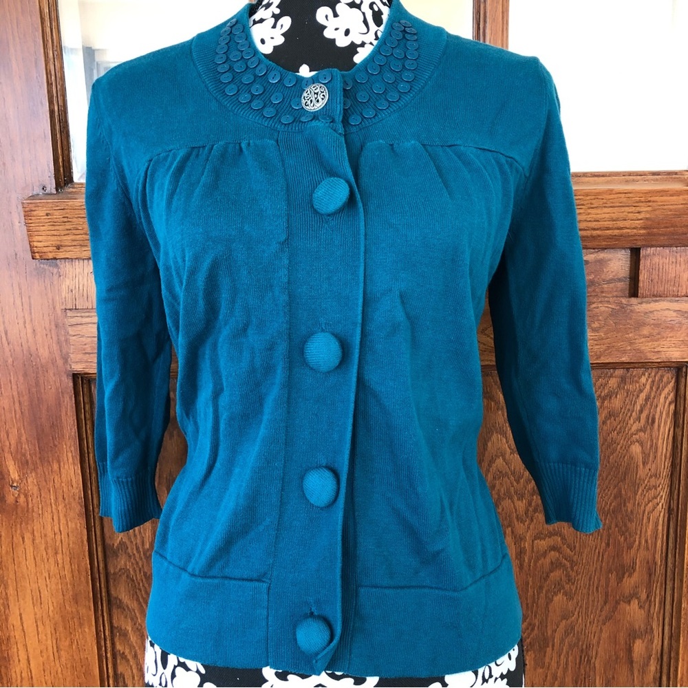 Cinnamon & Cinder Sweater, size Medium